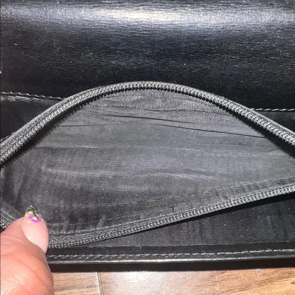 Gucci Interlocking ‘G’ Long Wallet - Picture 8 of 12